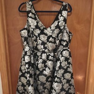 Torrid floral cocktail dress - tea length, size 16
